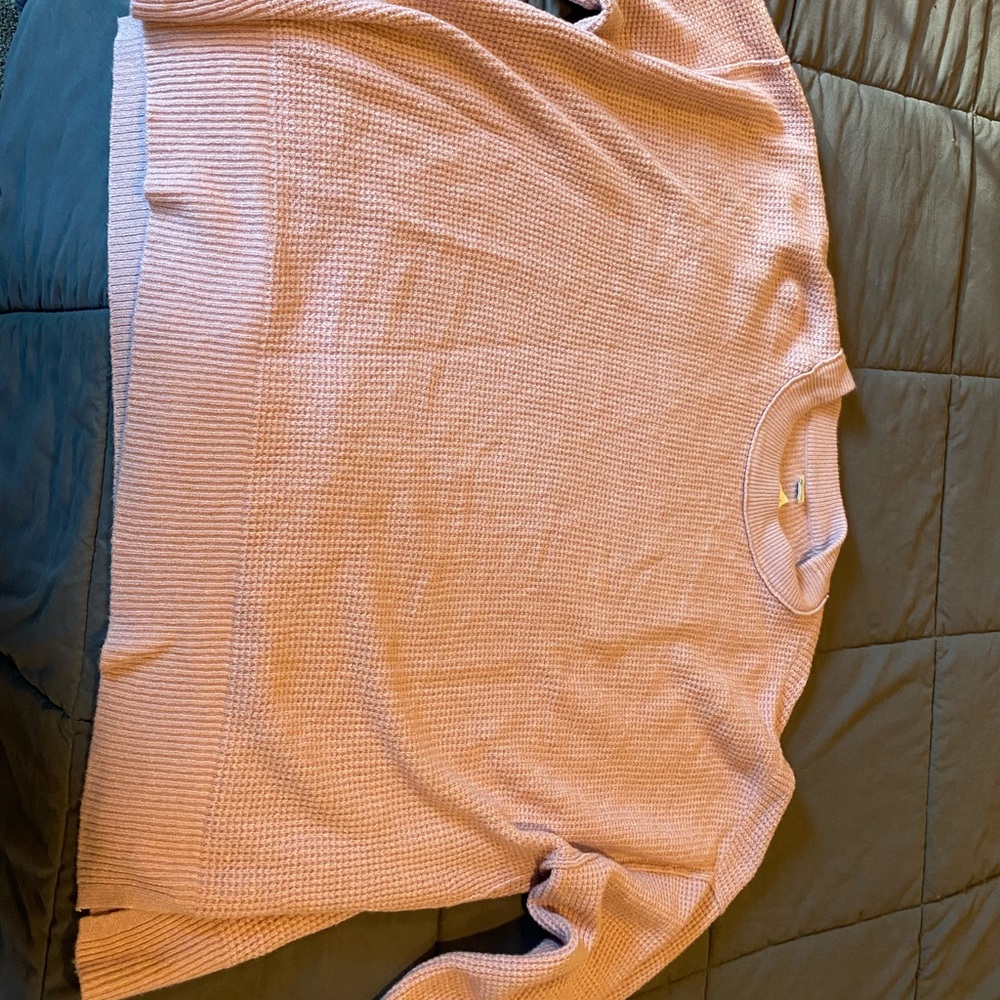 Aerie top